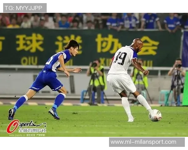 刘建业执教铜梁龙引发关注踢蓉城之战将成焦点之战