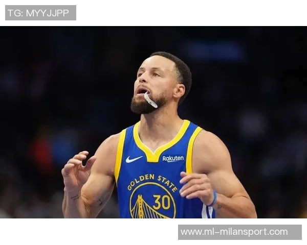 桑托斯谈球队努力:没有库里般的神奇三分球能力需全力以赴 桑托斯谈球队努力:没有库里般的神奇三分球能力需全力以赴