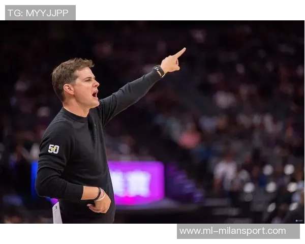 马祖拉称赞安芬尼西蒙斯攻防两端表现出色提升球队实力 马祖拉称赞安芬尼西蒙斯攻防两端表现出色提升球队实力